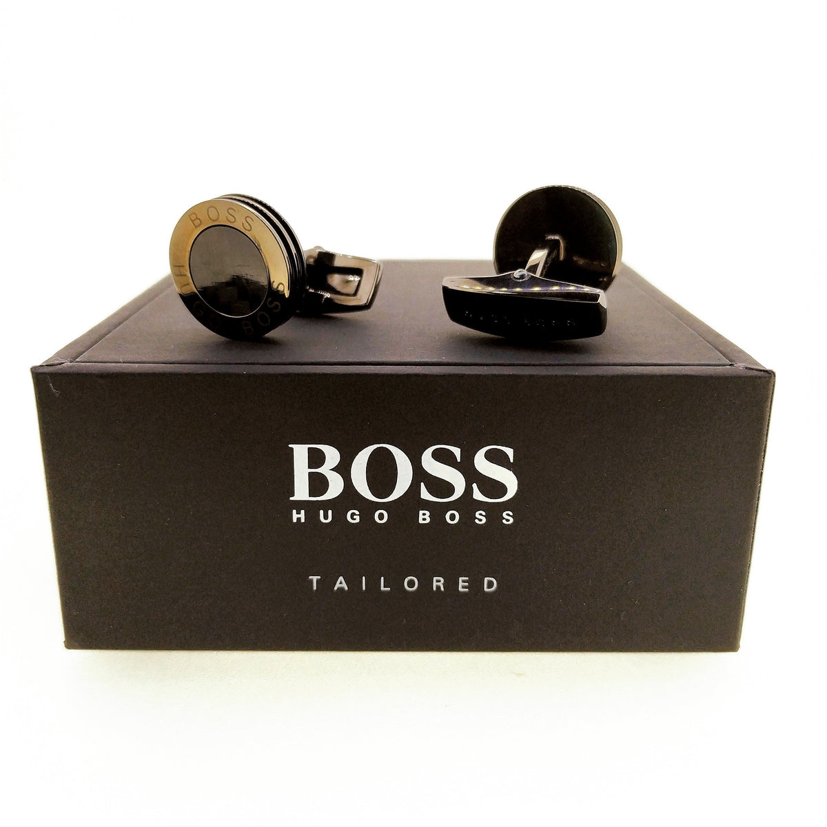 Gemelos para Camisa de BOSS modelo T-Roundy