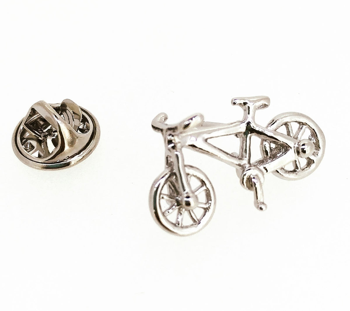 Pin de solapa Bicicleta 3D Plateada 22x13x10mm