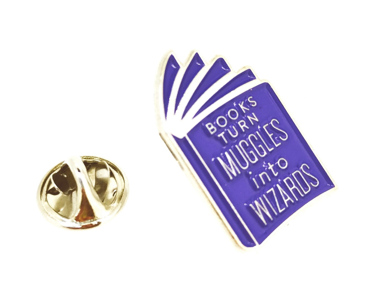 Pin de solapa Books Turn Muggles 31x16mm