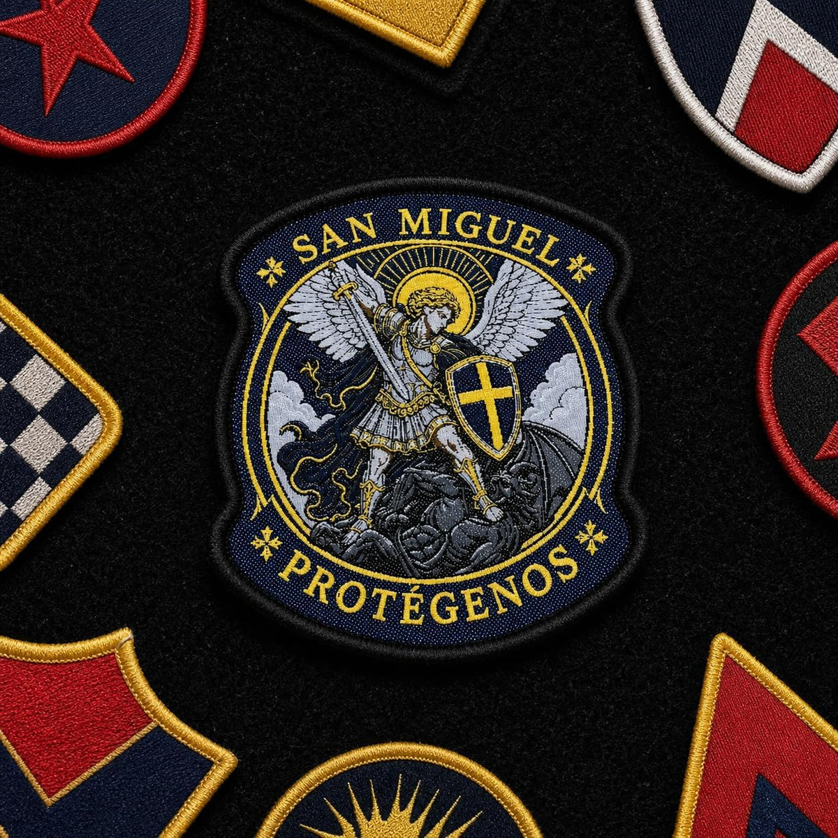 Gemelolandia - Parche Táctico San Miguel Protégenos 8 cm Patrón Policía