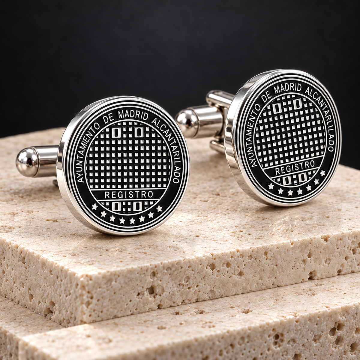 Gemelos Alcantarilla de Madrid / Madrid Sewer Cufflinks