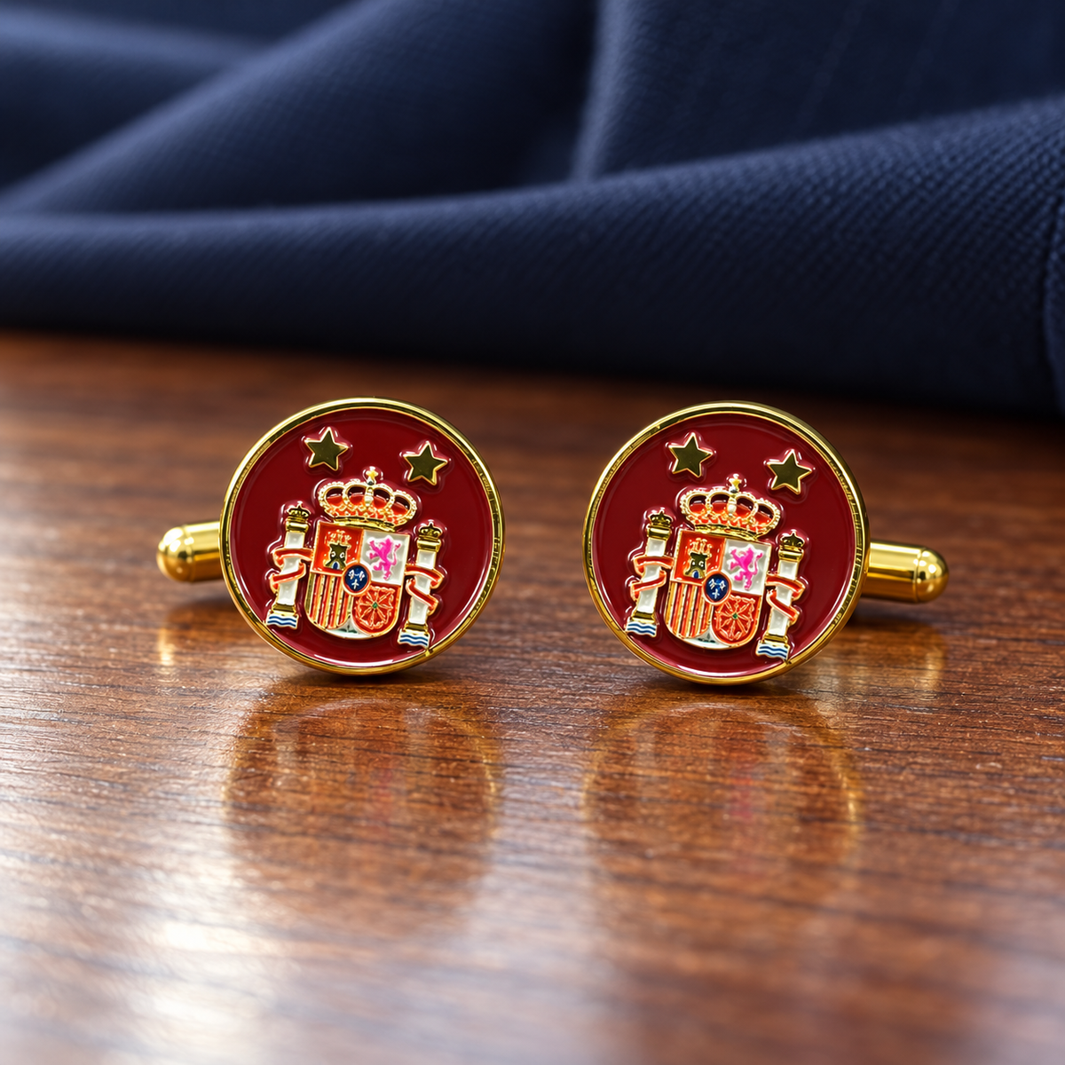 Gemelos de Camisa de España con escudo constitucional y dos estrellas — Acabado dorado