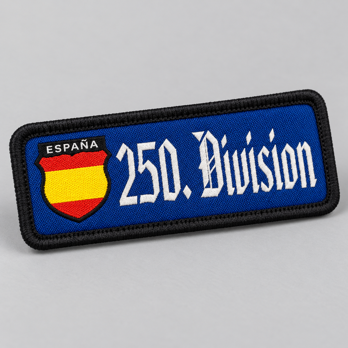 Parche División Azul 250 – Woven con Velcro 9,5 × 3 cm