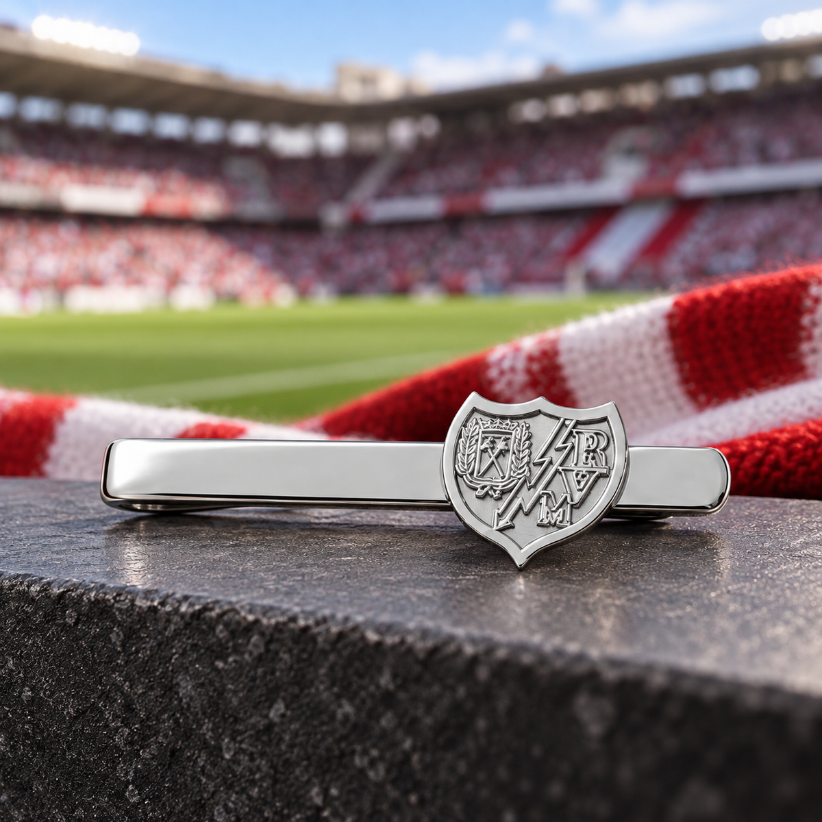 Pasador de Corbata Rayo Vallecano de Madrid Acero