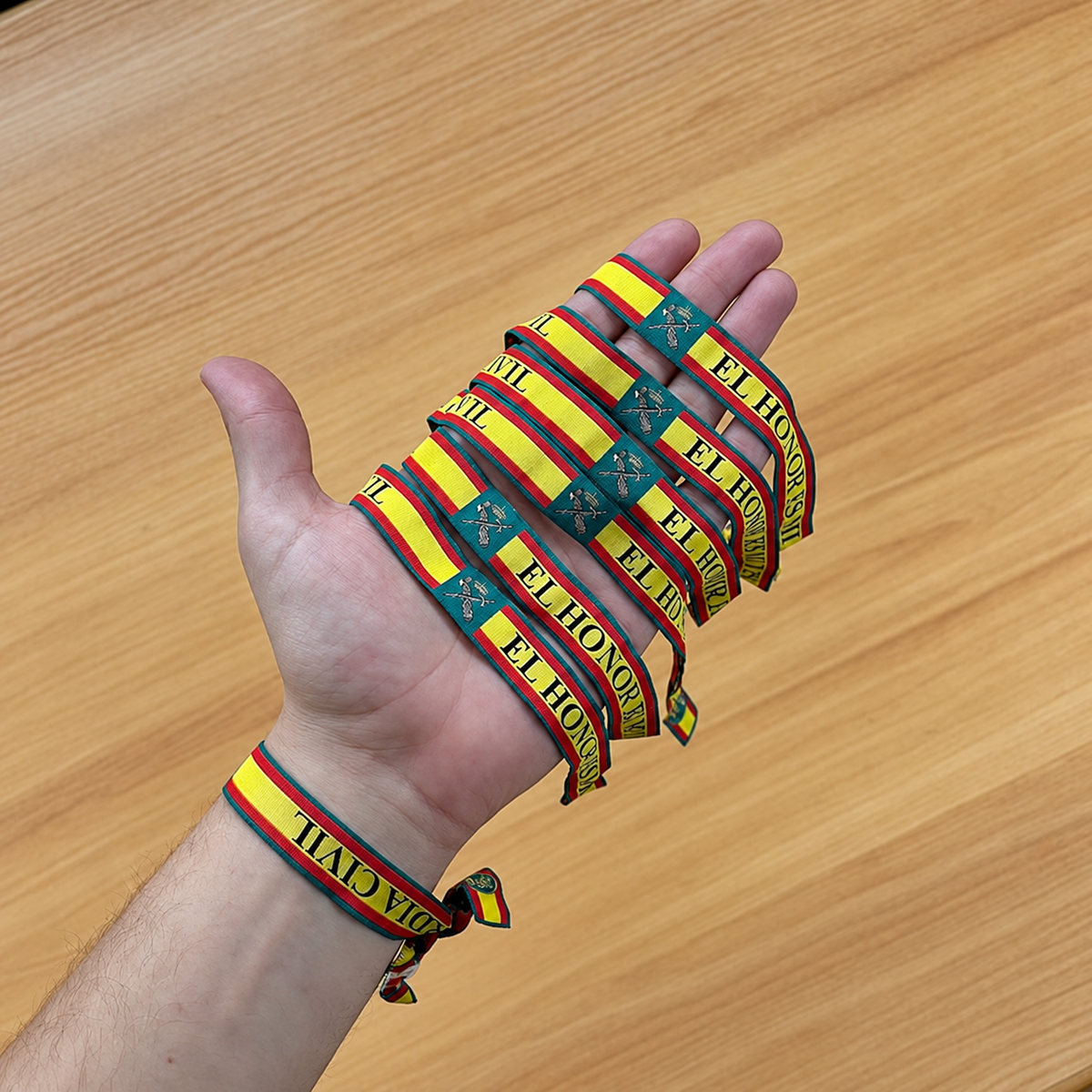Pack de 7 Pulseras de Tela Bordada Guardia Civil El Honor es mi Divisa 33 cm