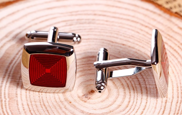 Gemelos de Camisa Cuadrados Concéntricos en Rojo