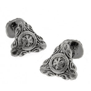 Gemelos Gothic Shield Triple Point