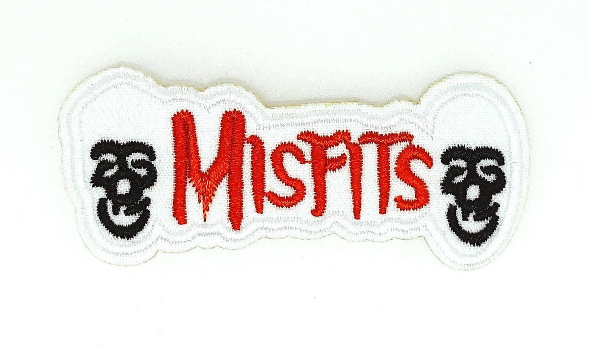 Parche Bordado Termoadhesivo Misfits 8 cm