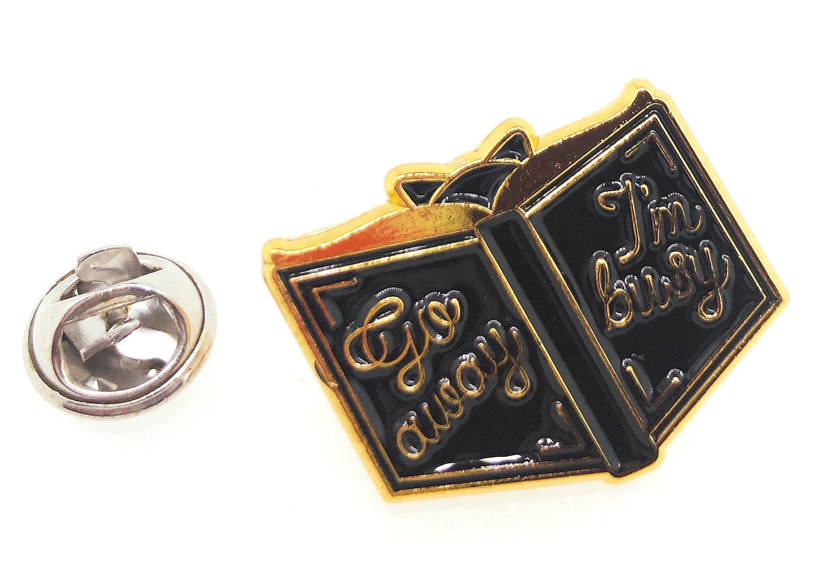 Pin de Solapa Go Away I´m Busy 25x25mm