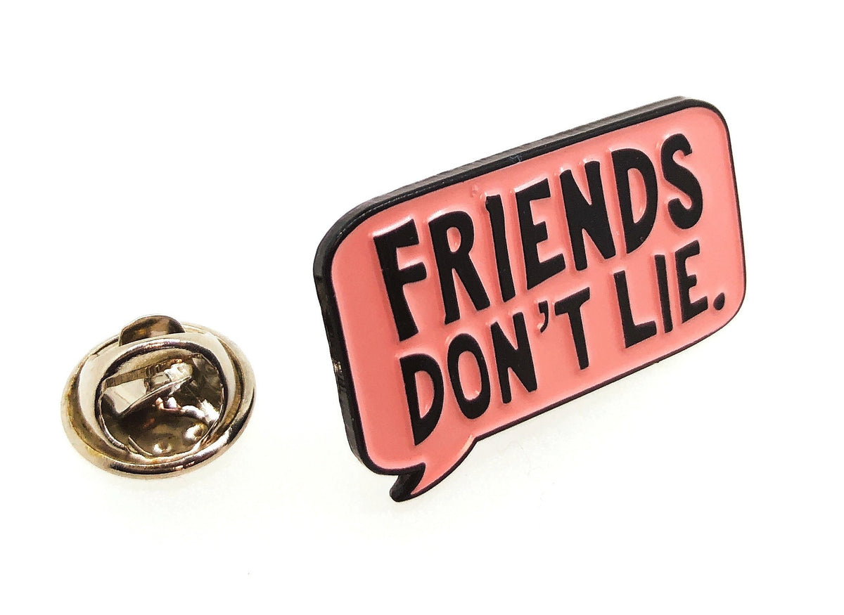 Pin de Solapa Stranger Things Friends Don´t Lie 30x15mm