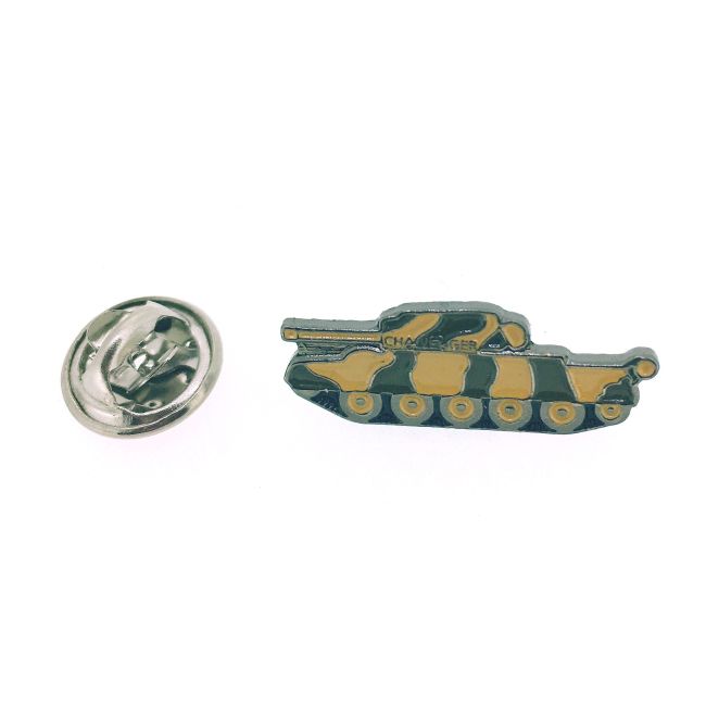 Pin de Solapa Tanque de Combate Challenger