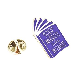 Pin de solapa Books Turn Muggles 31x16mm - Gemelolandia