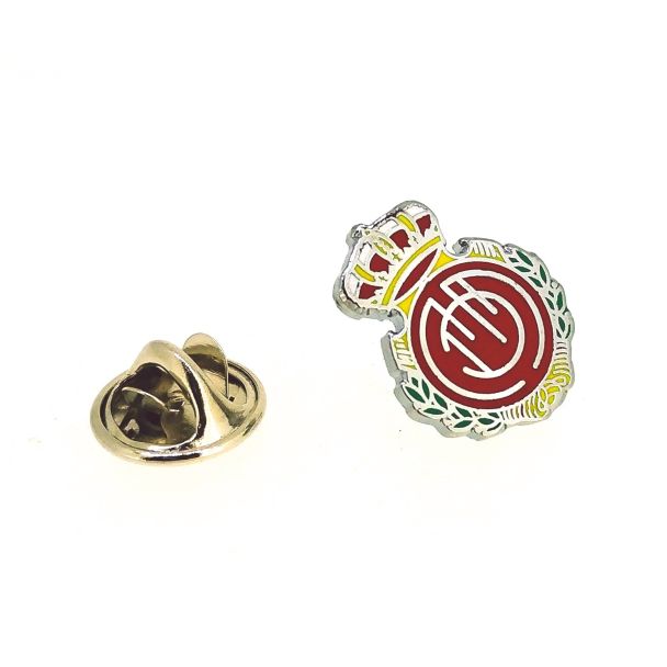 Pin de solapa RCD Mallorca 17x13mm - Gemelolandia